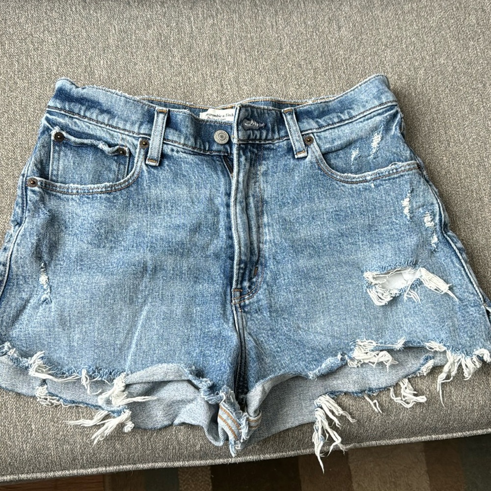 Abercrombie High Rise Cutoff Short